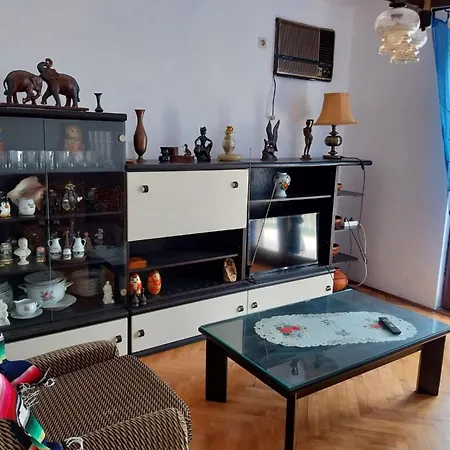 Marina Ferienhaus Starigrad (Kvarner)