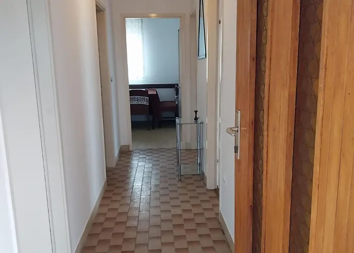 Marina Starigrad (Kvarner)